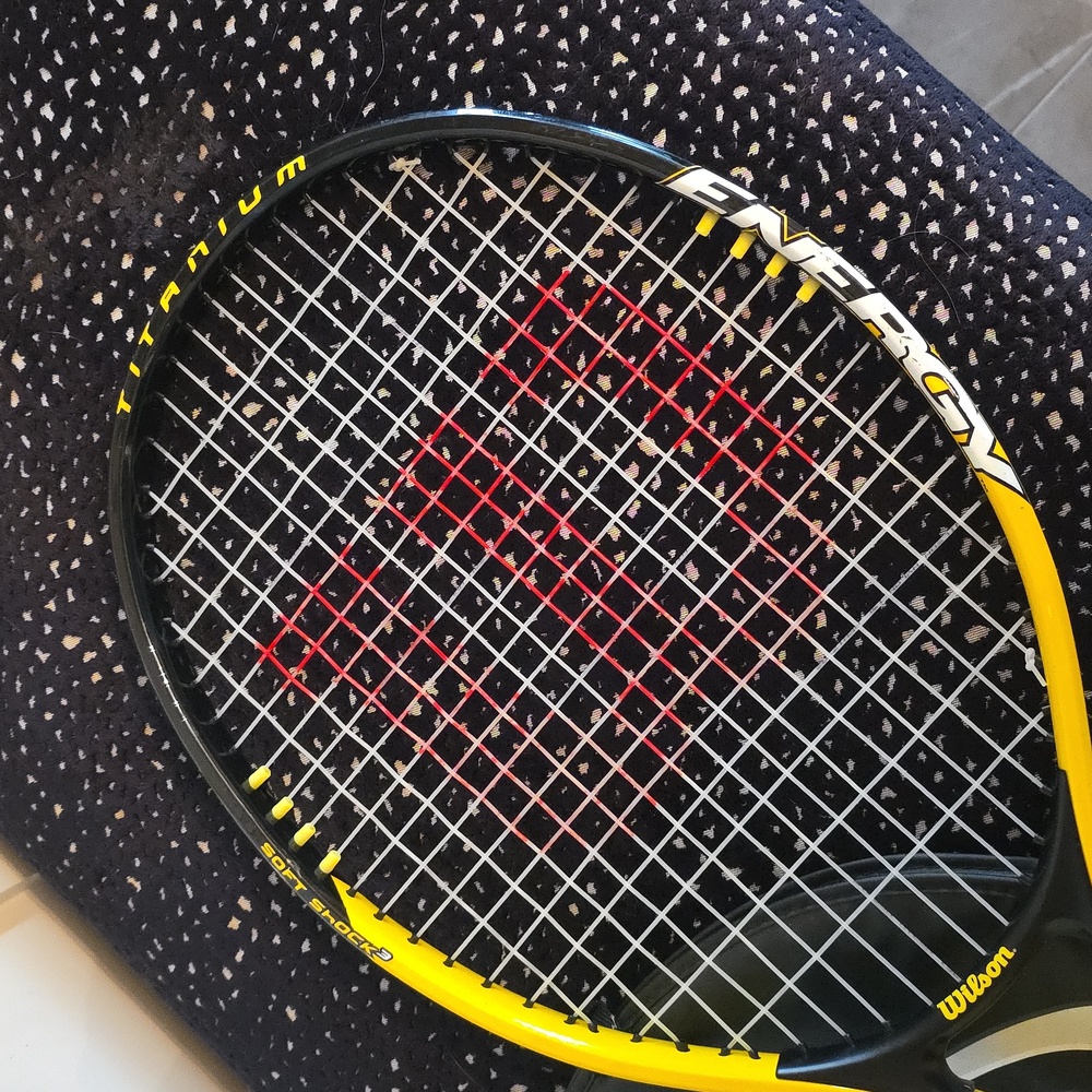 HEAD Titanium Energy Soft Shock Racket - Picture 2 of 4